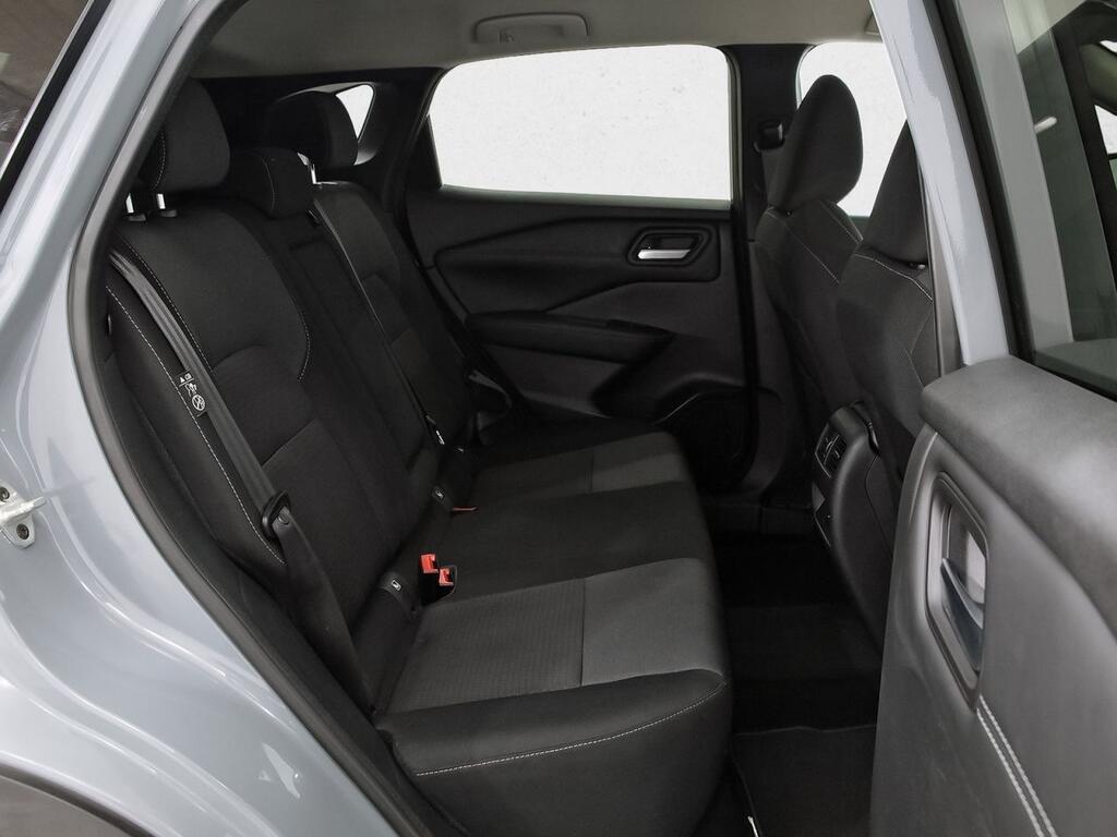 Nissan Qashqai DIG-T 116kW Xtronic N-Connecta 8