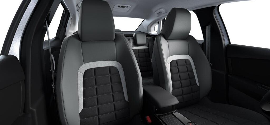 Citroën C4 X Hybrid 136 e-DCS6 Plus 8