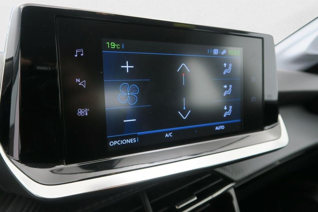 Peugeot 208 Eléctrico Active Pack 7