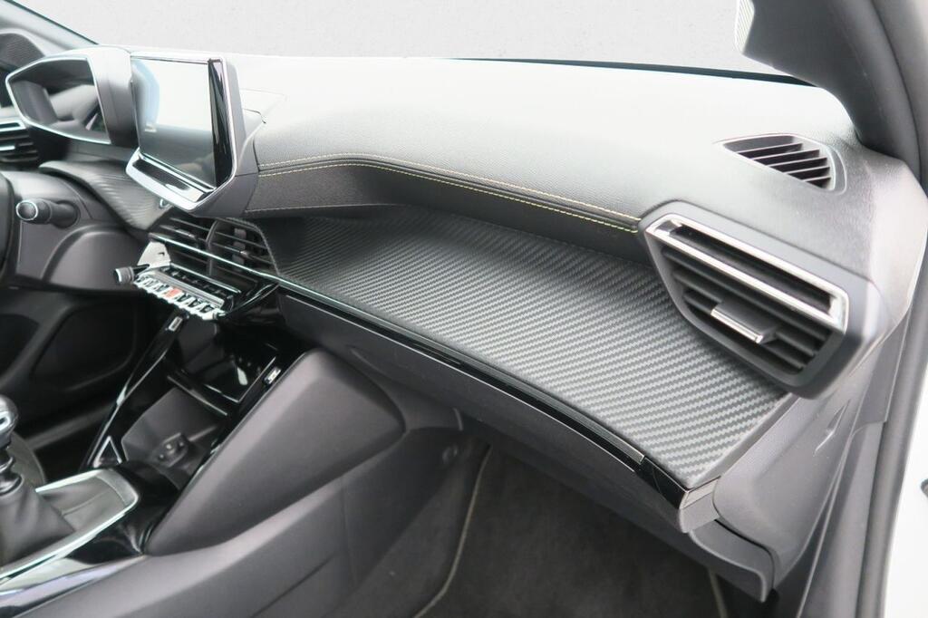 Peugeot 208 PureTech 73kW (100CV) GT Pack 15