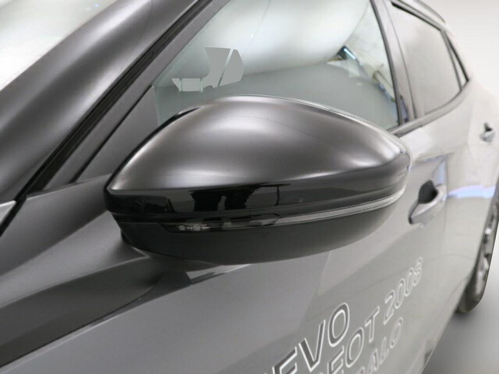 Peugeot 2008 Eléctrico GT 156 (115kW) 21