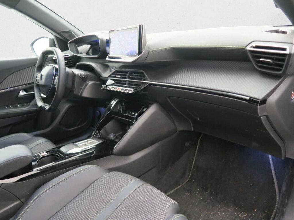 Peugeot 2008 Eléctrico GT 156 (115kW) 15