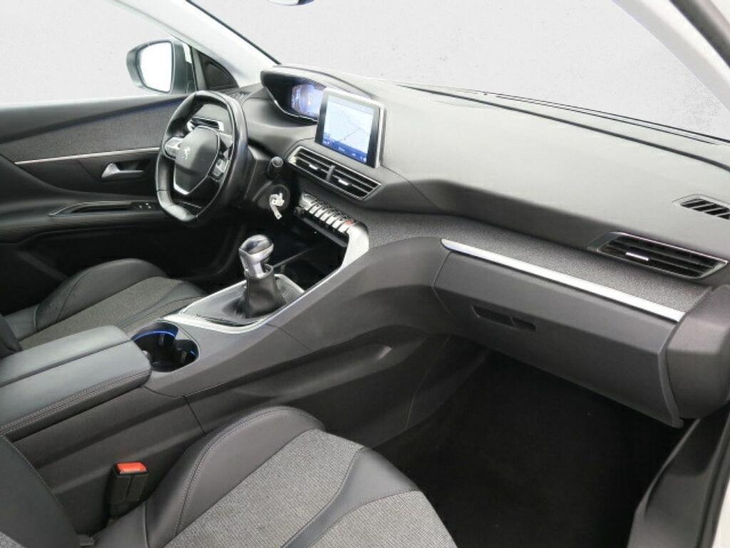 Peugeot 3008 1.2 PURETECH 96KW (130CV) ALLURE S&S 13