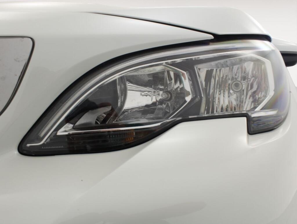 Peugeot 3008 1.2 PURETECH 96KW (130CV) ALLURE S&S 19