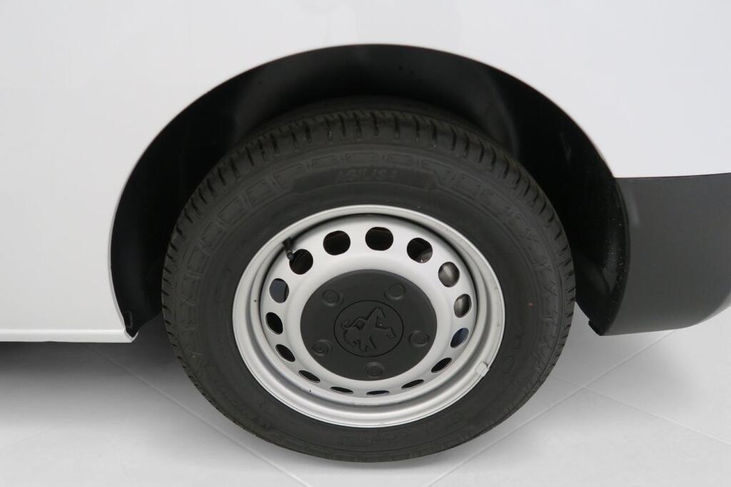 Peugeot Expert E-EXPERT FG BEV STANDARD (100KW) 136CV 21