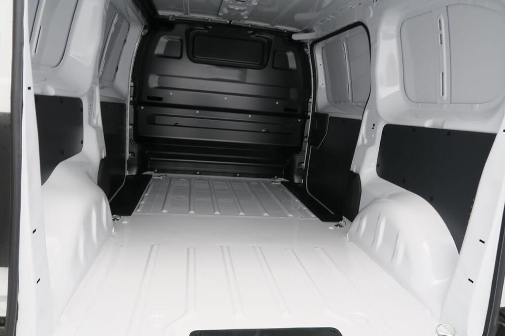 Peugeot Expert E-EXPERT FG BEV STANDARD (100KW) 136CV 18