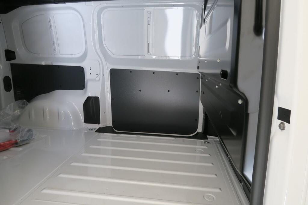 Peugeot Expert E-EXPERT FG BEV STANDARD (100KW) 136CV 16