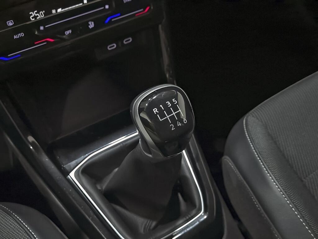 Volkswagen T-Cross Sport 1.0 TSI 81kW (110CV) 27