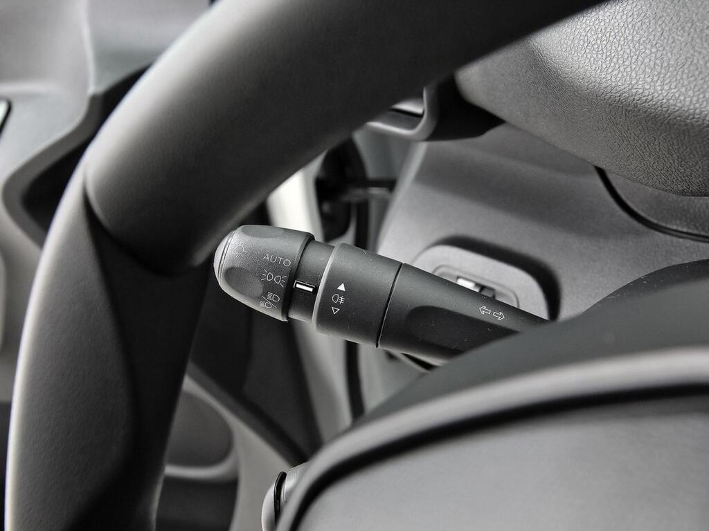 Peugeot Partner FG 1.5 BLUEHDI 100 PRO STANDARD 3P 1000KG 16