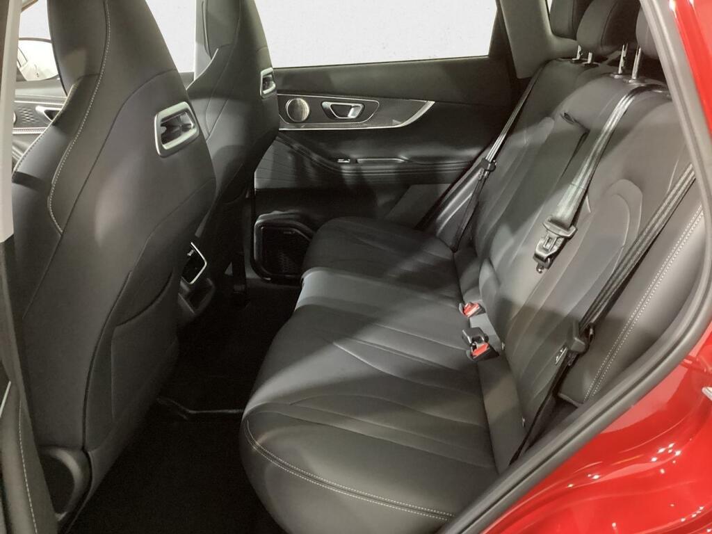 Ebro S700 1.5 TGDI PHEV Luxury E-CVT 9