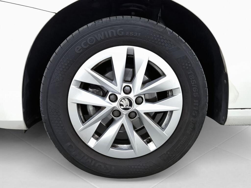 Skoda Fabia 1.0 TSI 70KW (95CV) Ambition 10