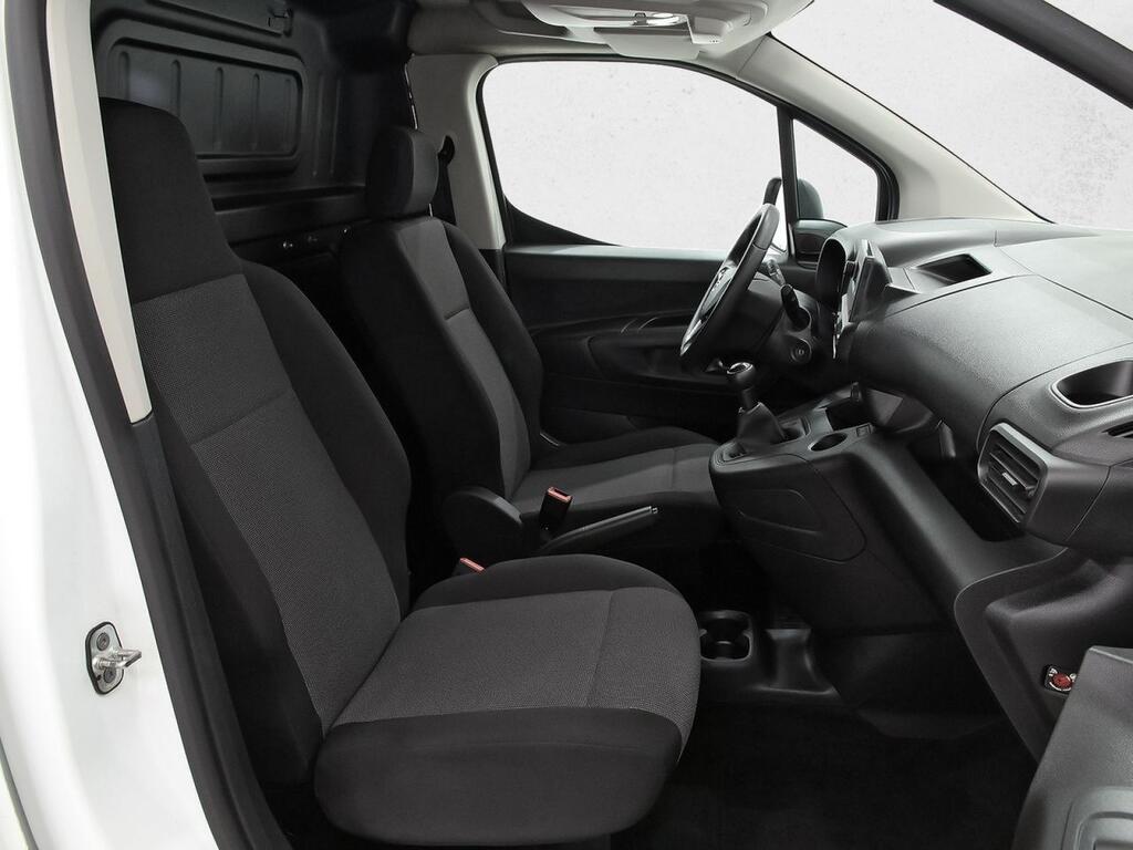 Opel Combo Cargo EXPRESS 1.5 TD 100 650KG SWB 3P 7