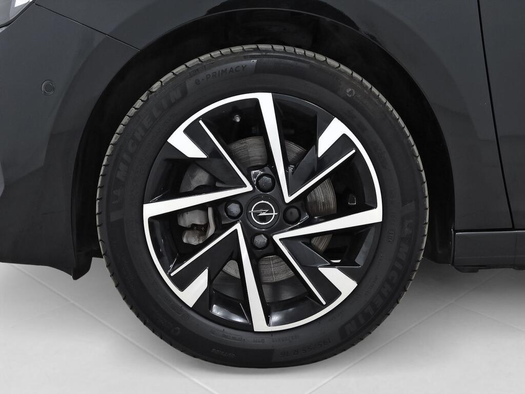 Opel Corsa 1.2T XHLHybrid 74kW GS eDCT 11