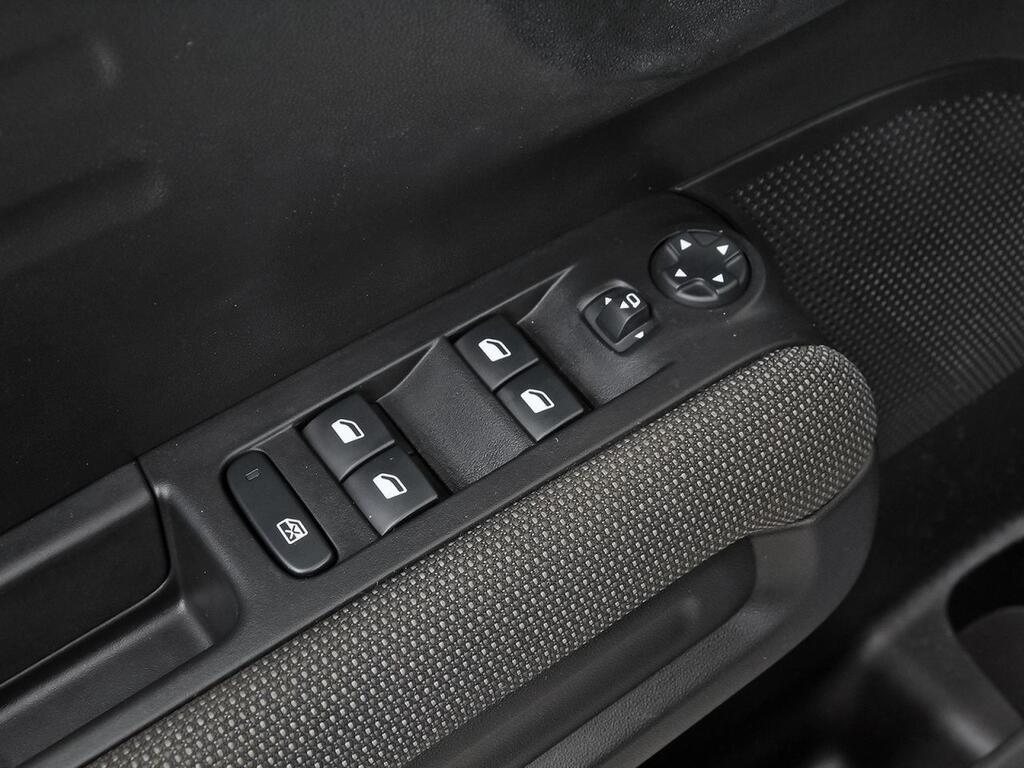 Citroën C3 Aircross PureTech 81kW (110CV) Plus 13