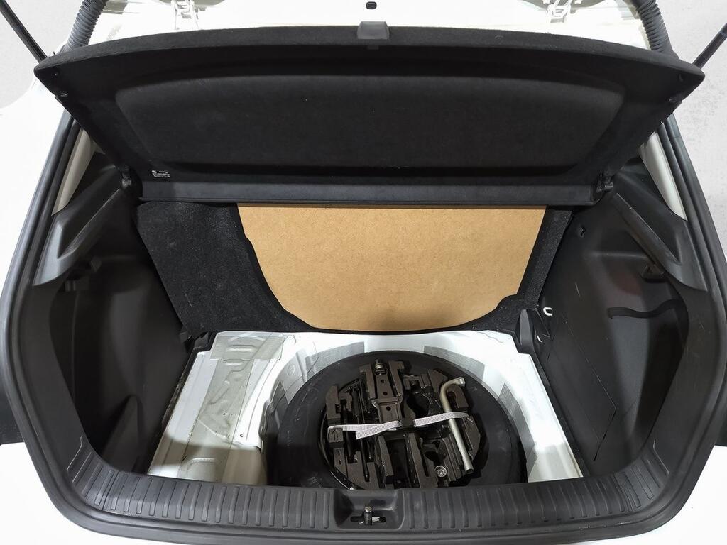 Skoda Fabia 1.0 TSI 70KW (95CV) Ambition 26