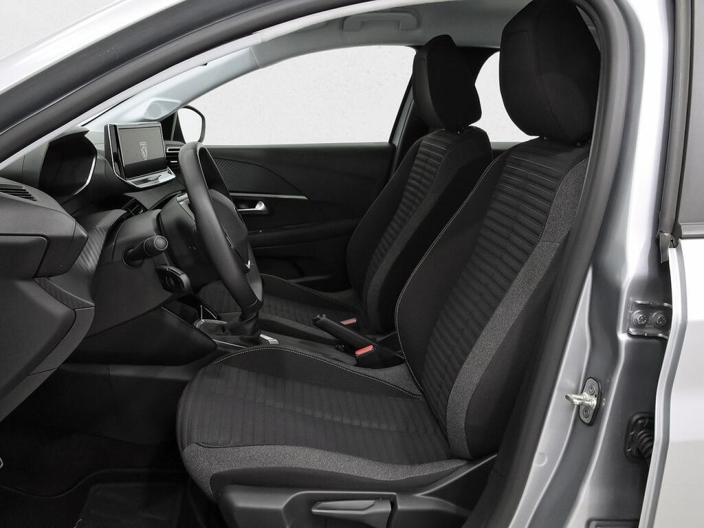 Peugeot 208 Active Puretech 100 8