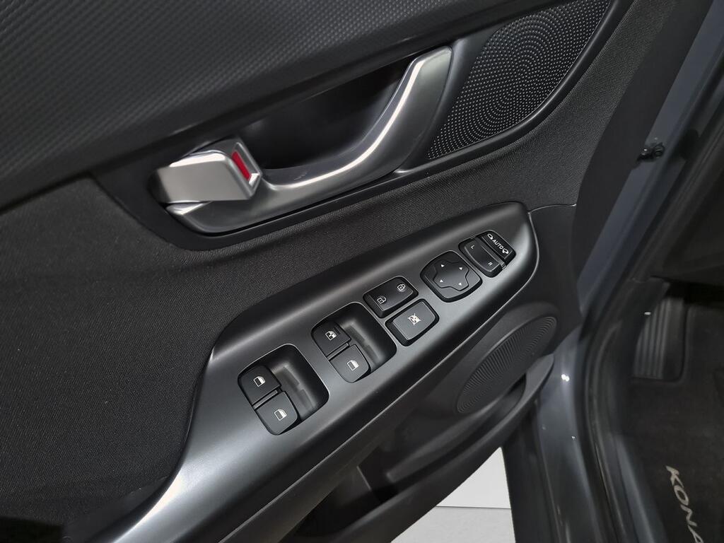 Hyundai Kona 1.6 GDI HEV Tecno 2C DCT 11