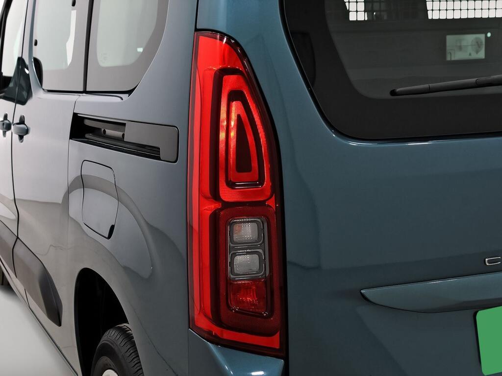 Opel Combo Cargo 1.5 TD 100 LIFE BUSINESS EDIT. PLUS 5P (N1) 33