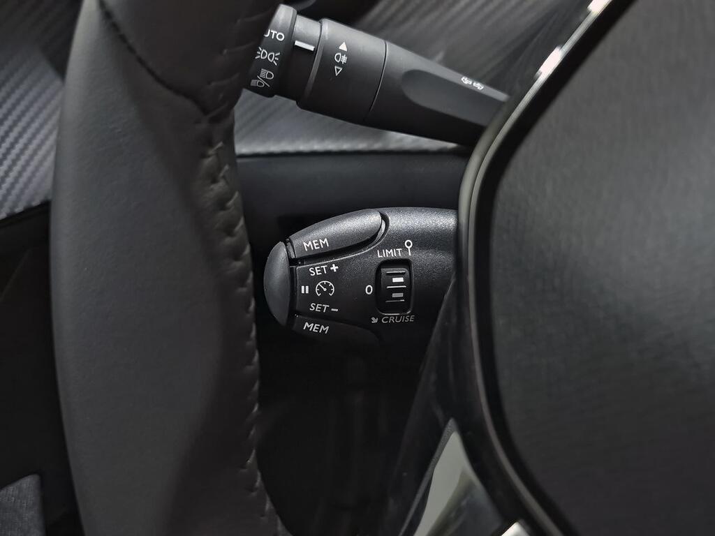 Peugeot 208 PureTech 74kW (100CV) Style 14