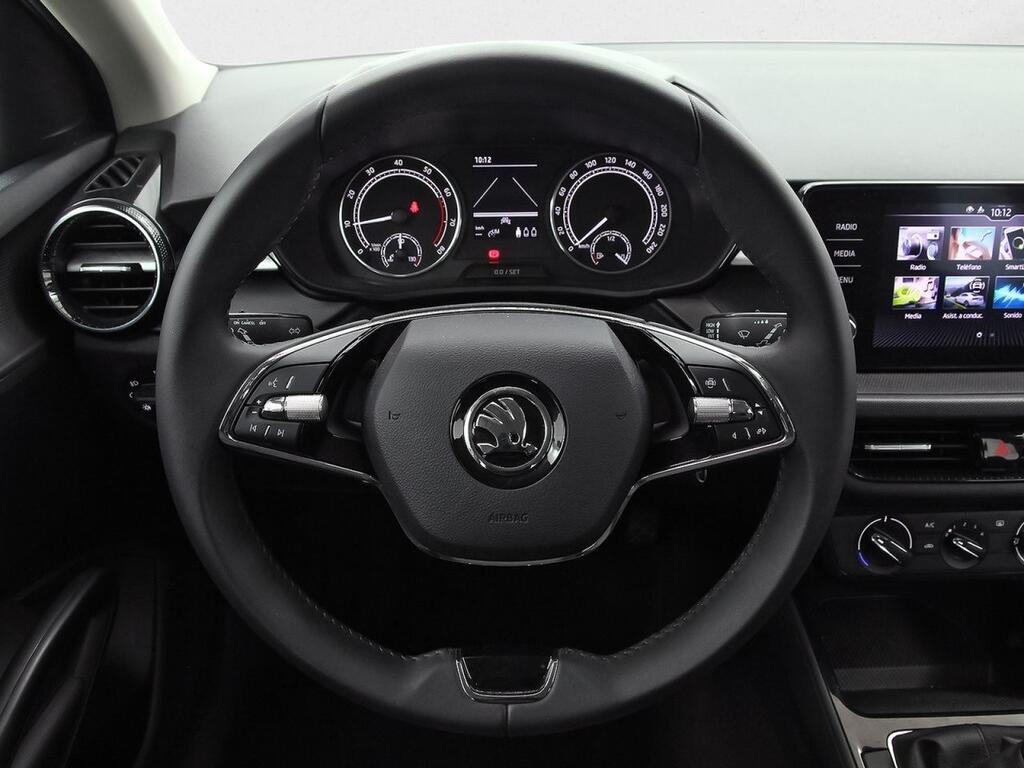 Skoda Fabia 1.0 TSI 70KW (95CV) Ambition 17