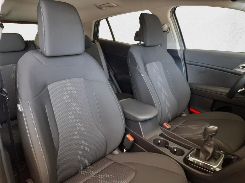 Kia Sportage 1.6 T-GDi MHEV 110kW (150CV) Drive 4x2 9
