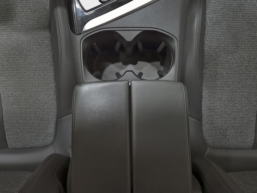 Peugeot 5008 1.5 BlueHDi 96kW (130CV) S&S Allure 29