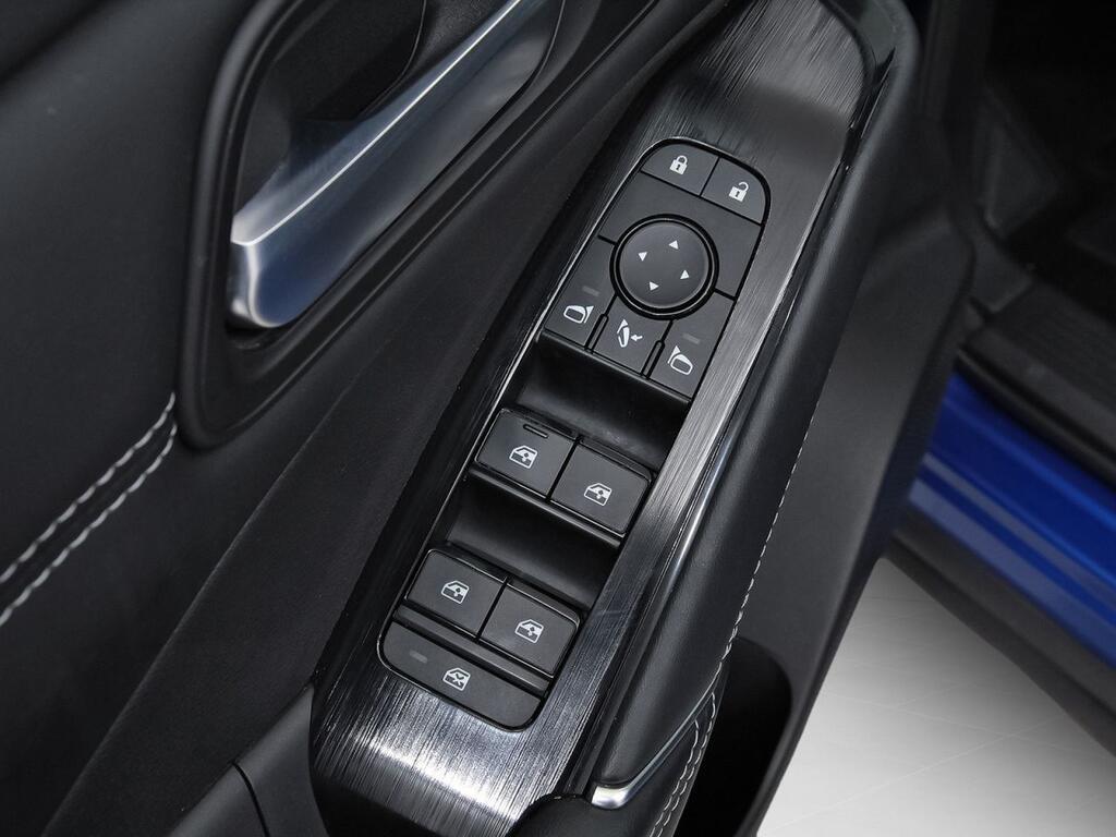 Nissan Qashqai DIG-T 103kW mHEV 4x2 Premiere Edition 11