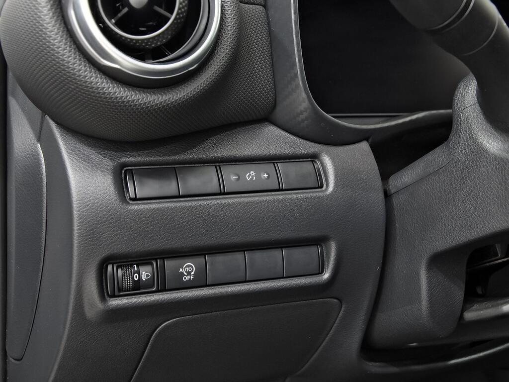 Nissan Juke DIG-T 84 kW (114 CV) 6M/T N-Connecta 12