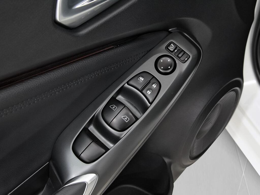 Nissan Juke DIG-T 84 kW (114 CV) DCT 7V N-Connecta 12