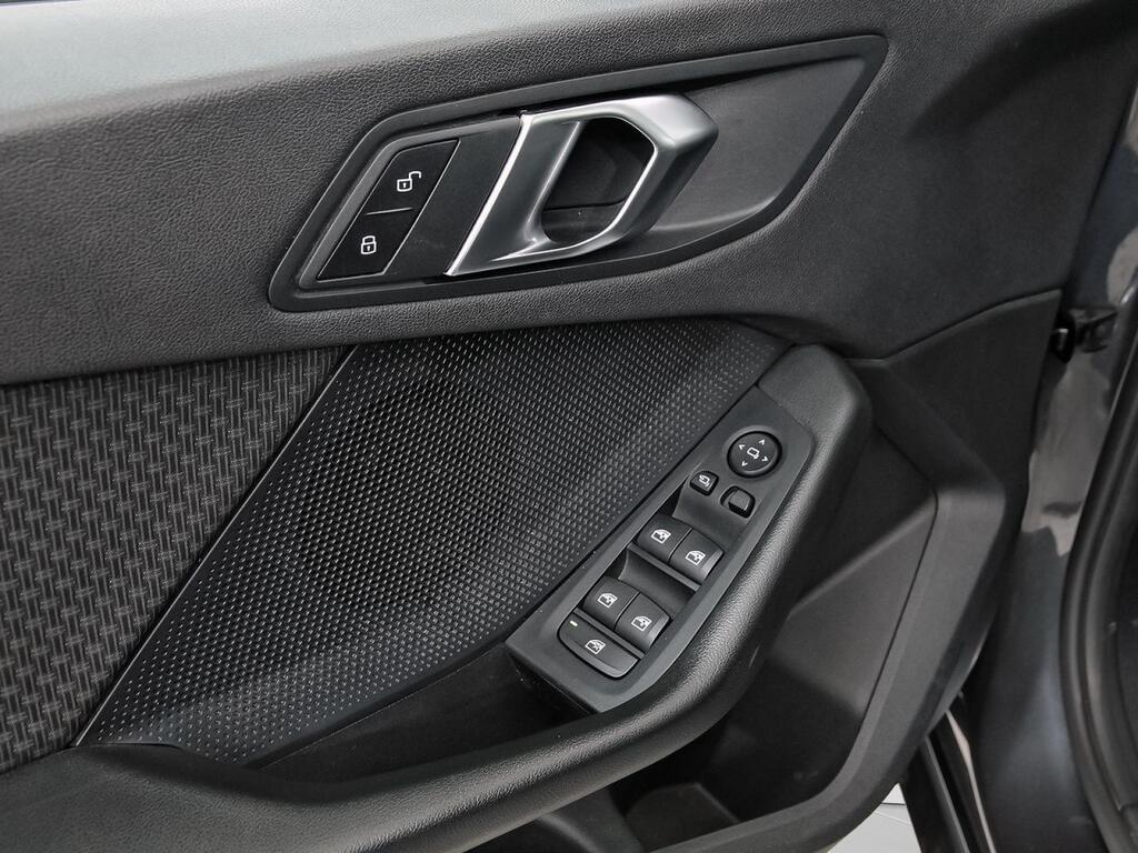 BMW Serie 1 118d Business Auto. 12
