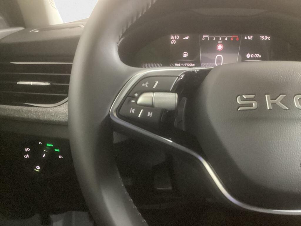 Skoda Kamiq 1.0 TSI 85kW (115CV) SELECTION 11