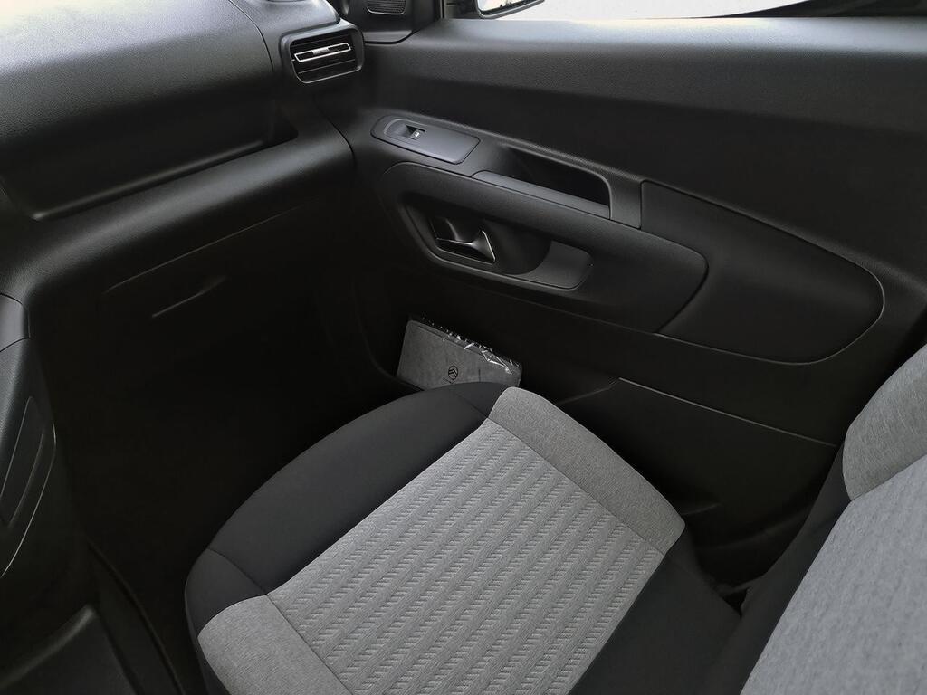 Citroën Berlingo Talla XL BlueHDi 100 S&S PLUS 28