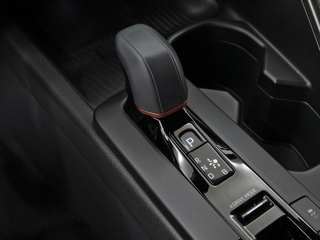 Toyota C-HR 1.8 140H Advance 28