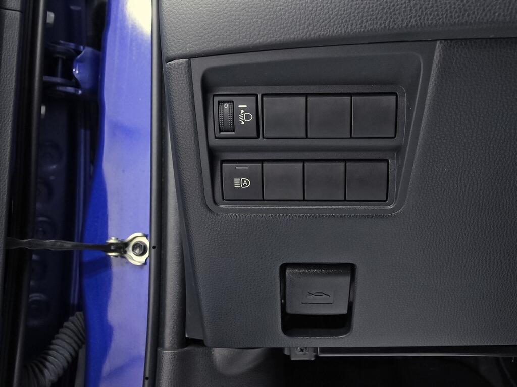 Toyota Yaris 1.5 120H Active Plus 11