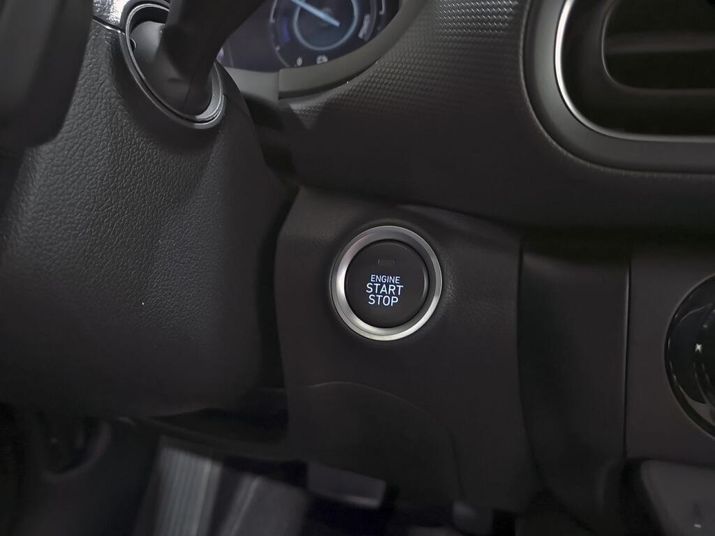 Hyundai Kona 1.6 GDI HEV Tecno 2C DCT 18