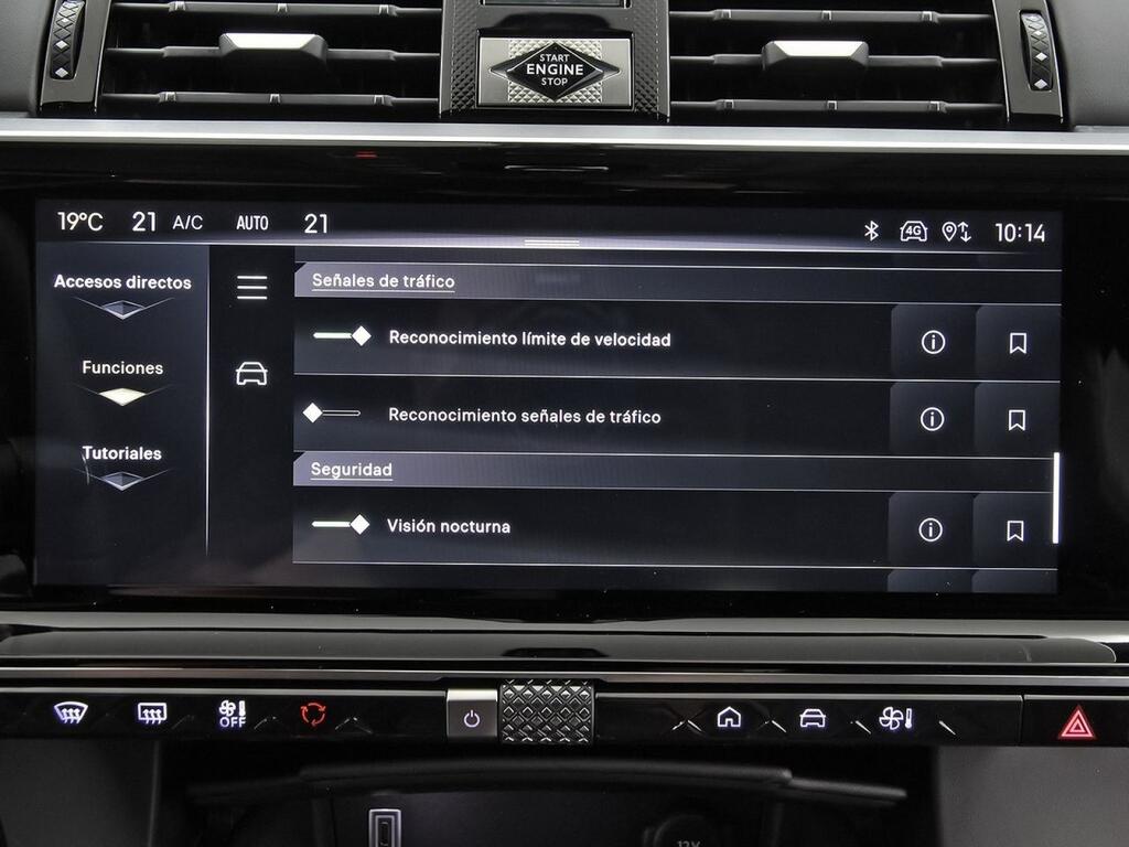 DS DS 7 BlueHDi 130 Automático RIVOLI 31