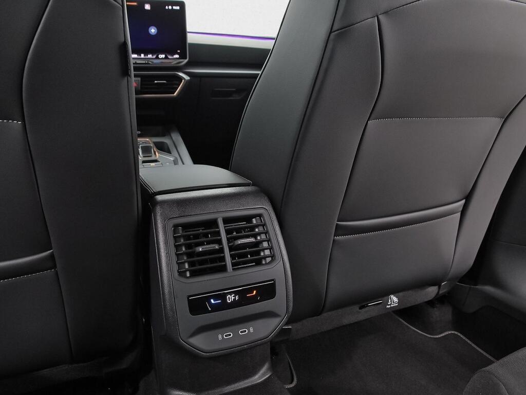 Cupra Formentor 1.5 eTSI 110kW (150 CV) DSG 31