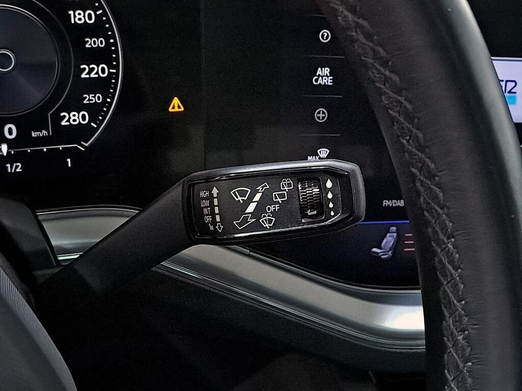 Volkswagen Touareg eHybrid Eleg 3.0 V6 TSI 280kW Tip 4M 23