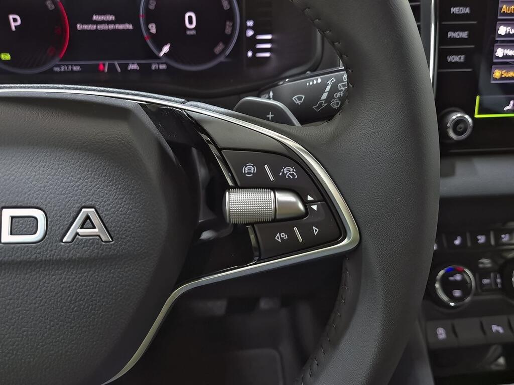 Skoda Karoq 1.5 TSI 110kW (150CV) DSG ACT Plus 27