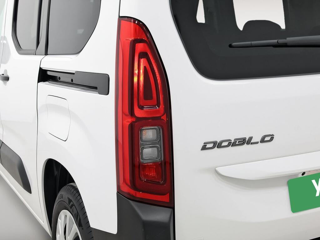 Fiat Doblò 1.5 75kW (100CV) diésel MT6 Talla M 38