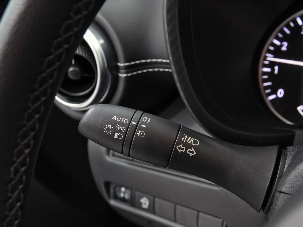 Nissan Juke DIG-T 84 kW (114 CV) DCT 7V N-Connecta 13