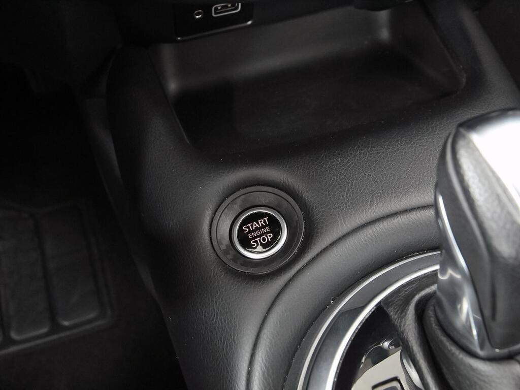 Nissan Juke DIG-T 84 kW (114 CV) DCT 7V N-Connecta 23