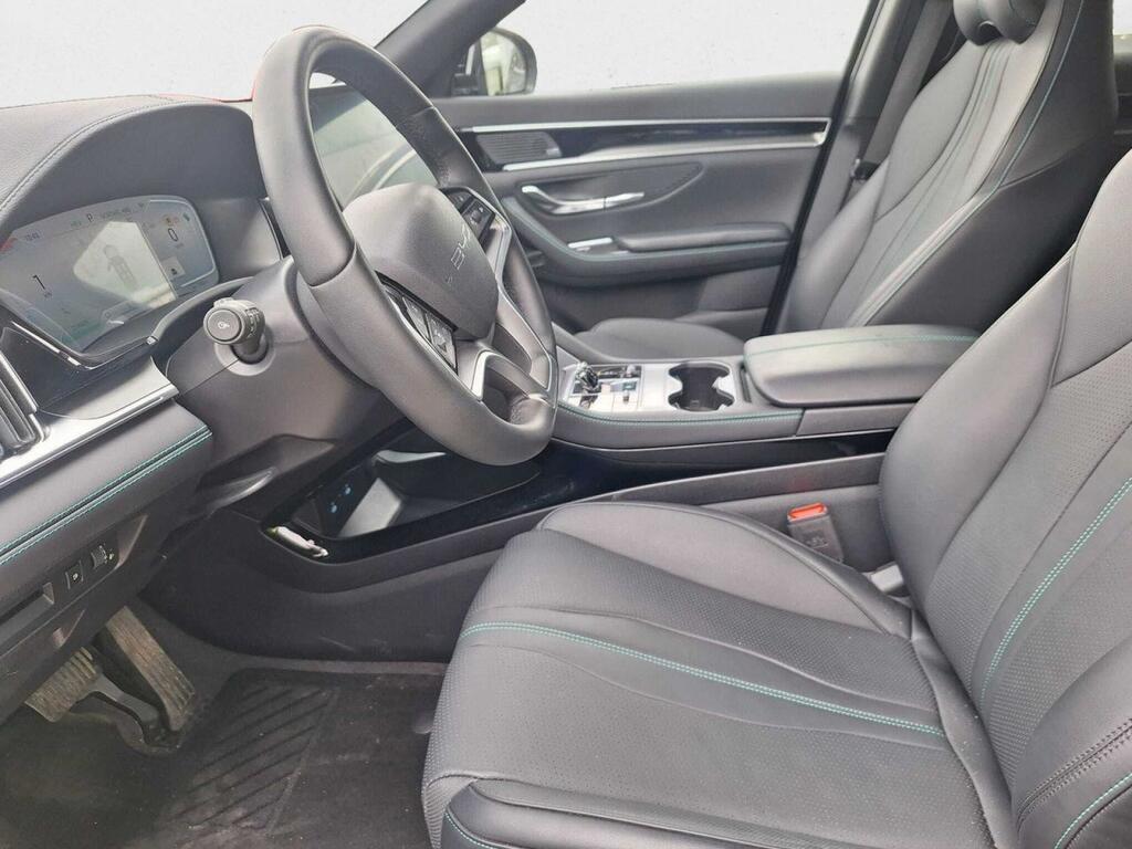 BYD Seal U COMFORT 1.5 DM-I 218 CV 5P 8