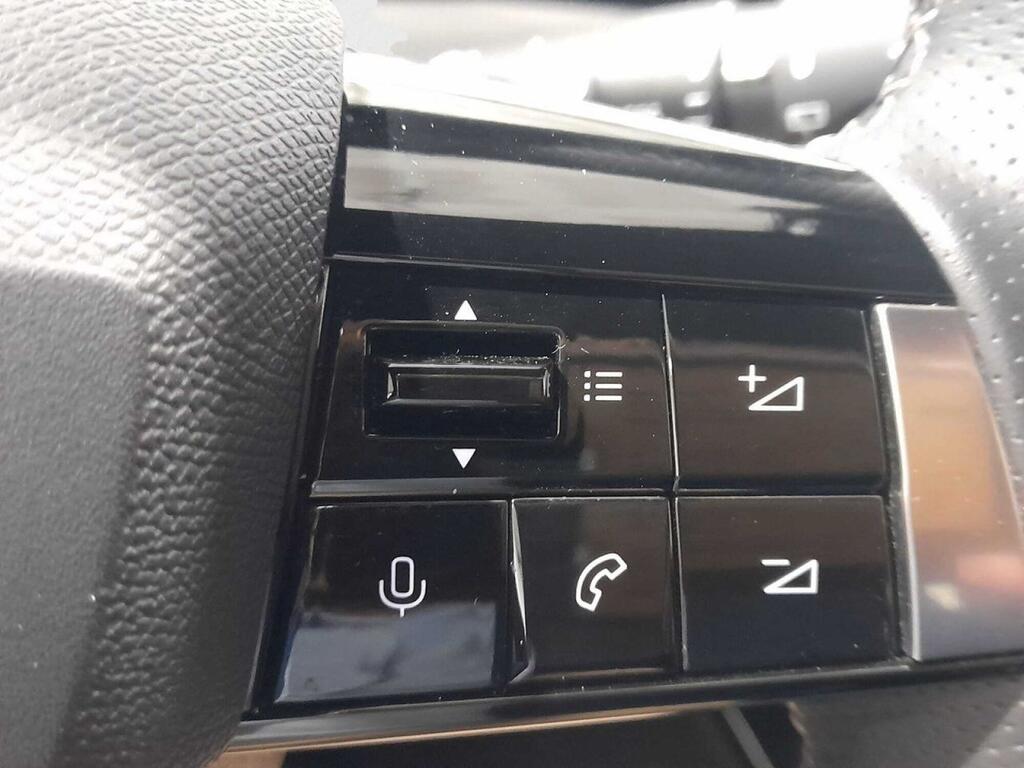 Opel Astra 1.2T XHT 96kW (130CV) GS 22