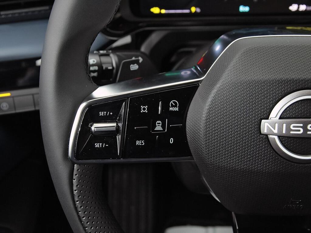 Nissan Micra Long Range 4x2 Tekna 19