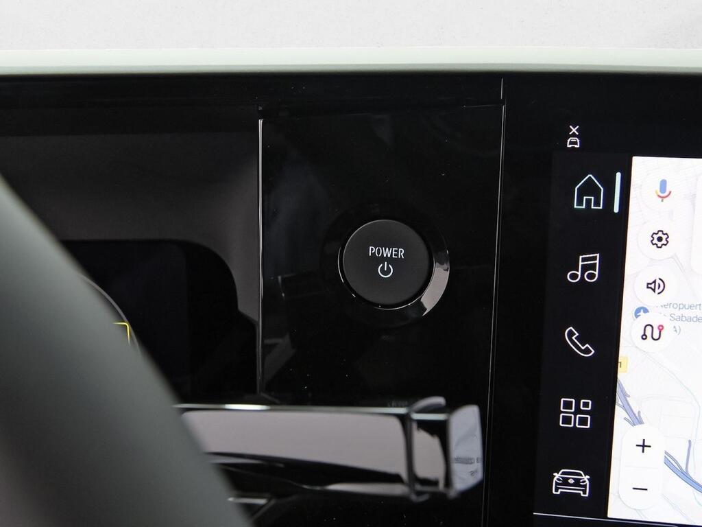 Nissan Micra Long Range 4x2 Tekna 22