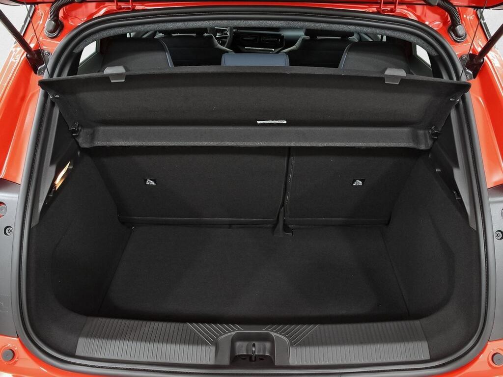 Nissan Micra Long Range 4x2 Tekna 9