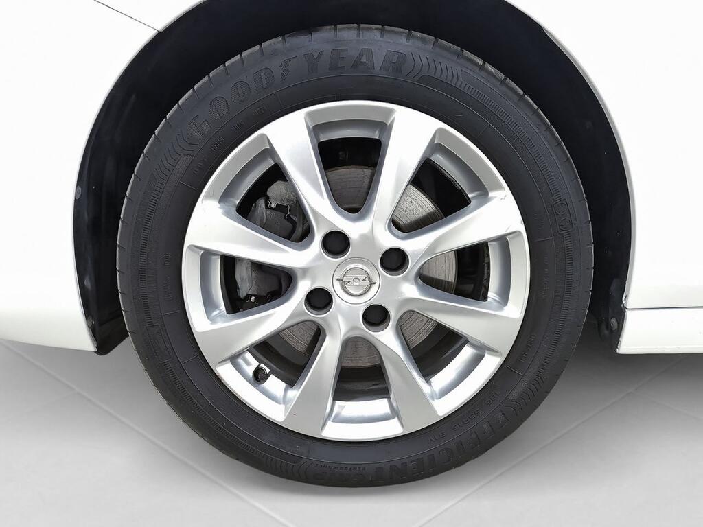 Opel Corsa 1.5D DT 74kW (100CV) Edition 10