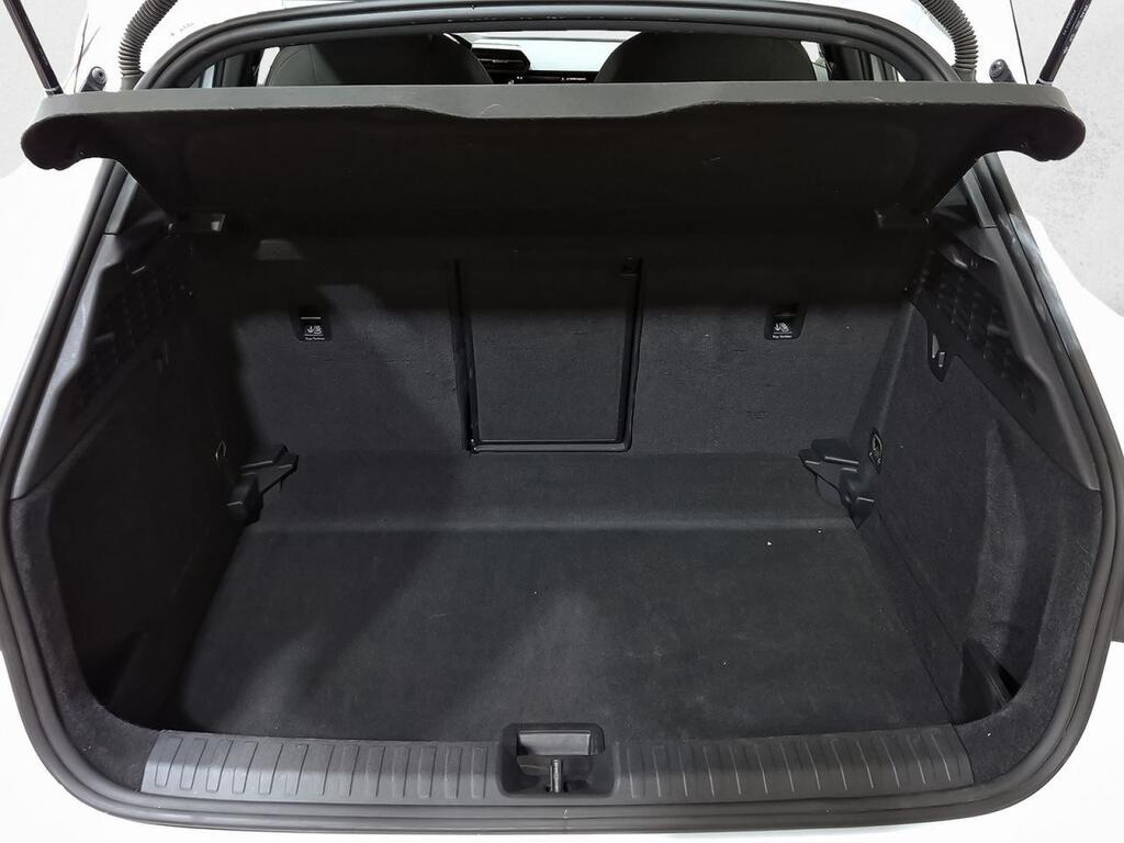 Audi A3 2.0 SPORTBACK 35 TDI S TRONIC GENUINE EDIT 5P (TECH PACK) 9