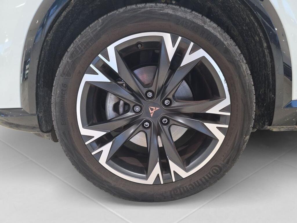 Cupra Formentor 1.5 ETSI MHEV 150 DSG 5P (SKYLINE PACK+EDGE PACK) 8